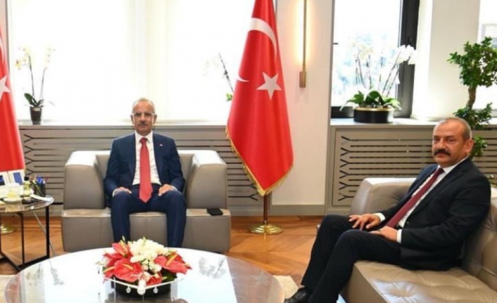 Bakan Uraloğlu’nu Başkan Usta ziyaret etti