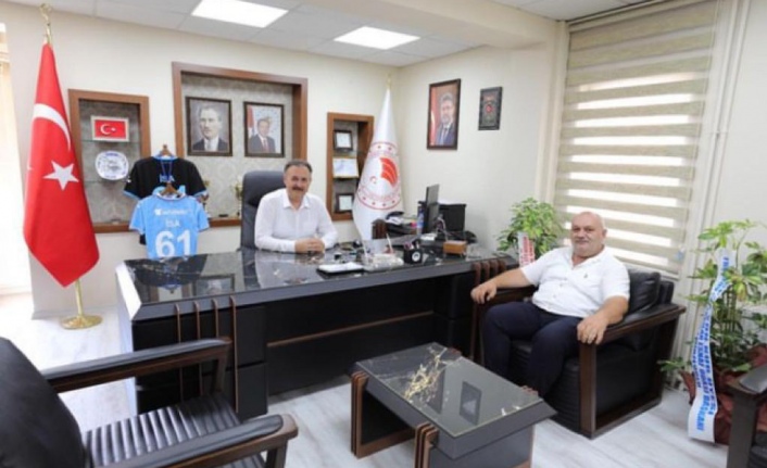 Başkan Emirzeoğlu müdür kaplanı ziyaret etti