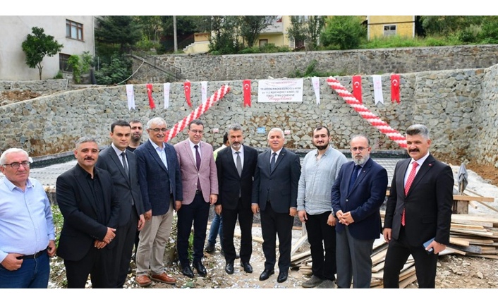 Vali Aziz Yıldırım Maçka Esiroğlu ASM ve 112 ASHİ Hizmet Binası Temel Atma Törenine Katıldı