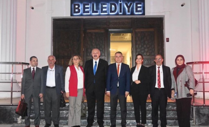 Müdür Erdoğan başkan Çebi’yi ziyaret etti.