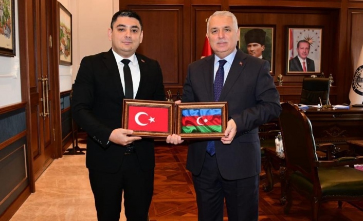 Azerbaycan’dan vali Yıldırım’ı ziyaret