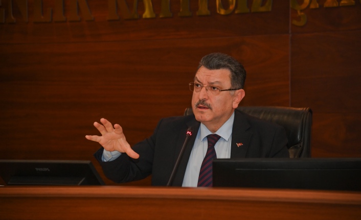 Başkan Genç ''Hafif Raylı Sistem İçin Proje Çalışması Başlıyor''