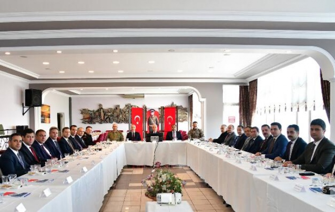 İl Güvenlik ve Asayiş Koordinasyon Kurulu Toplantısı Vali Aziz Yıldırım Başkanlığında Yapıldı