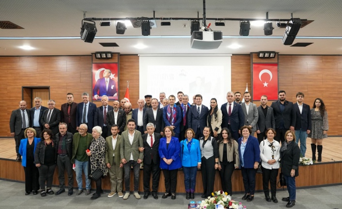 ORTAHİSAR’DA TÜRKİYE SİYASETİ KONUŞULDU: “ÖNÜMÜZDEKİ SÜREÇ, VARLIK-YOKLUK SÜRECİDİR”