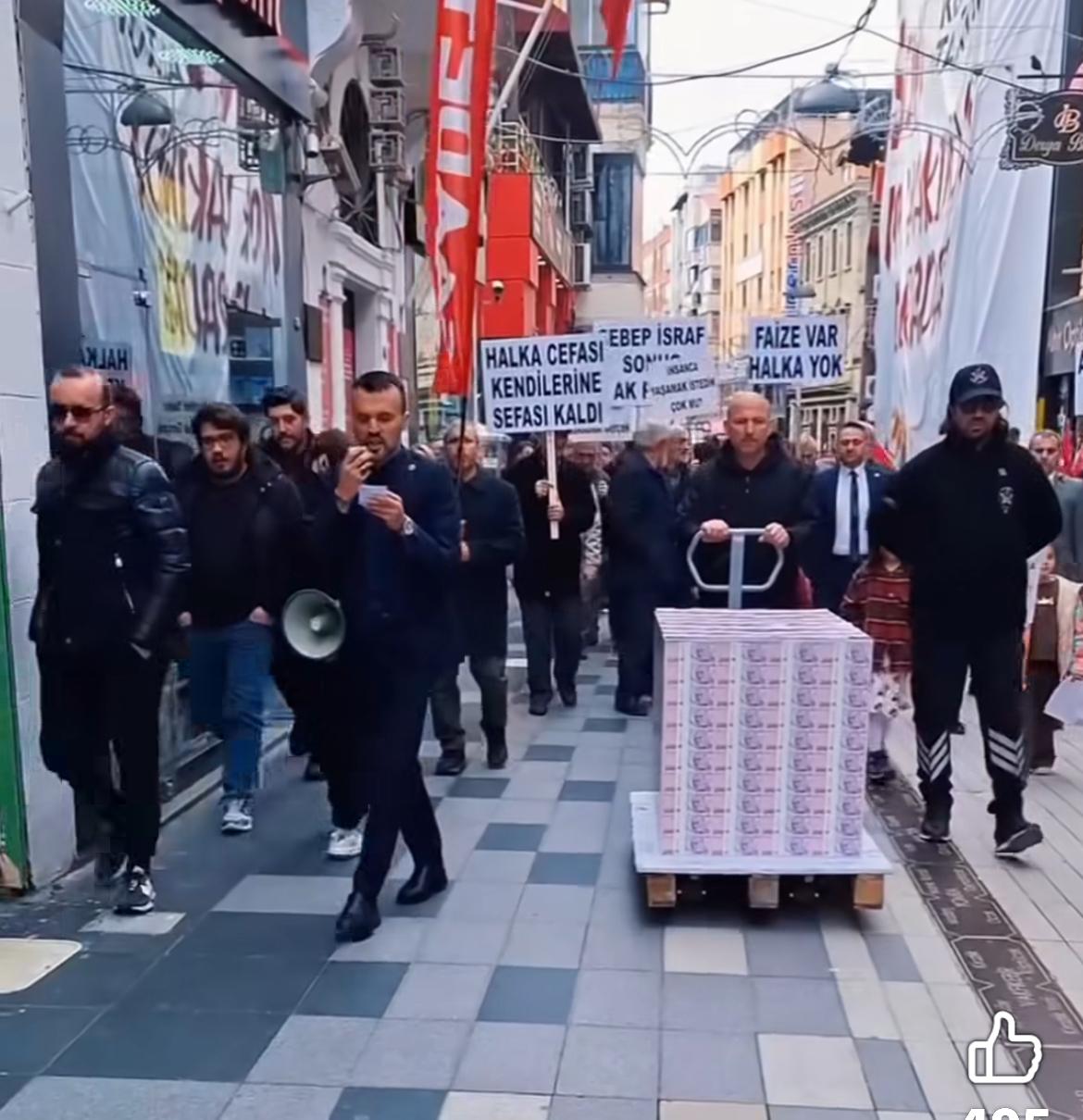 Başkan Turhan ''Bu paraları tefecilere verenlere hesap soracağız''