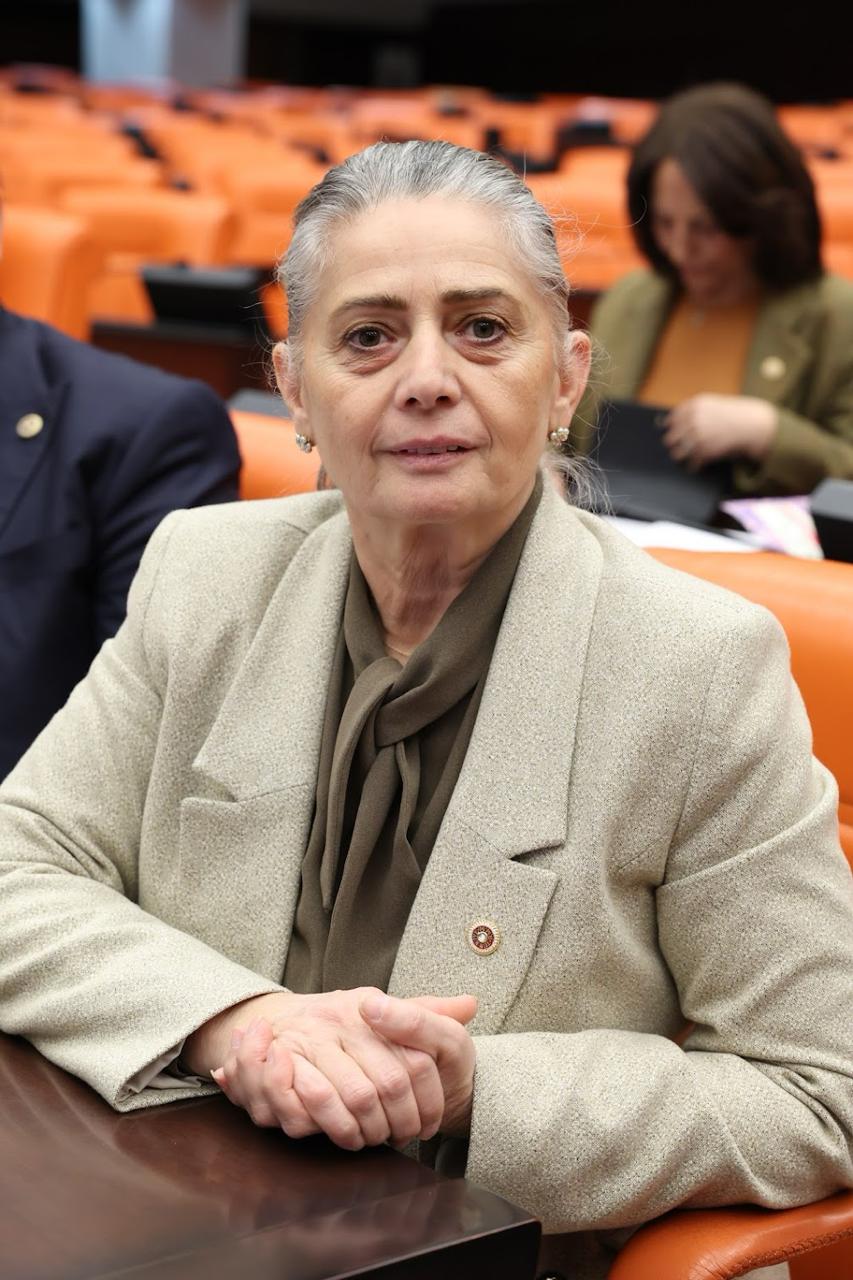 CHP’Lİ SUİÇMEZ: “BU BİR ZAM DEĞİL, EMEKLİYİ AÇLIĞA VE YOKLUĞA MAHKÛM ETME FERMANIDIR!”