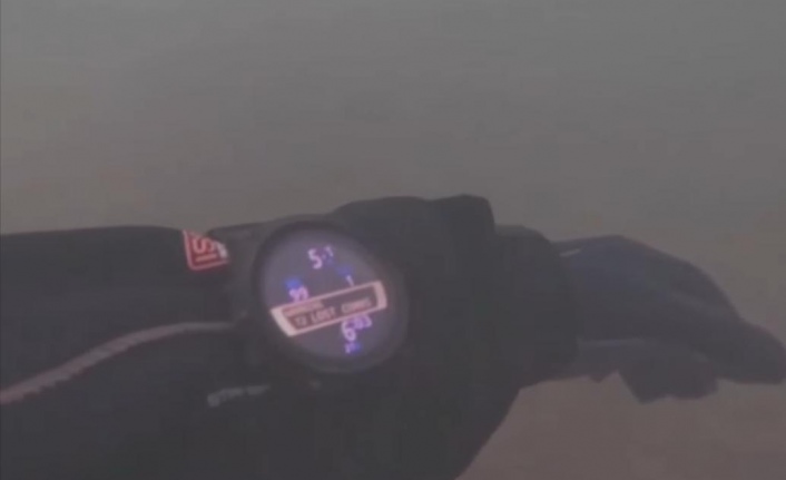 Jandarmanın su altı timlerinin gösterileri Uzungöl' de nefes kestiler