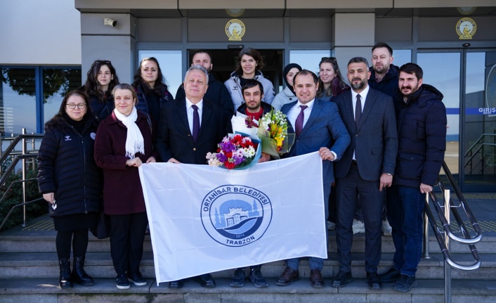 BAŞKAN YARDIMCISI ZORLU, AVRUPA ŞAMPİYONU BUĞRA SELİMZADE’Yİ HAVALİMANINDA KARŞILADI