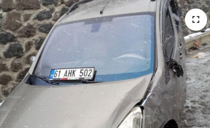 Kar Yağışı Düzköy’de Kazaya Yol Açtı: Maddi Hasar Büyük