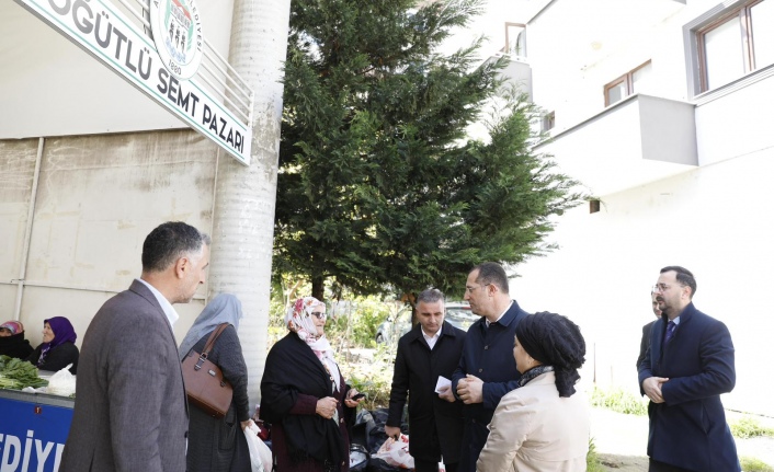 MAKAMDA DEĞİL VATANDAŞIN YANINDA: BAŞKAN EKİM PAZARDA GÖNÜL SOHBETLERİ YAPTI