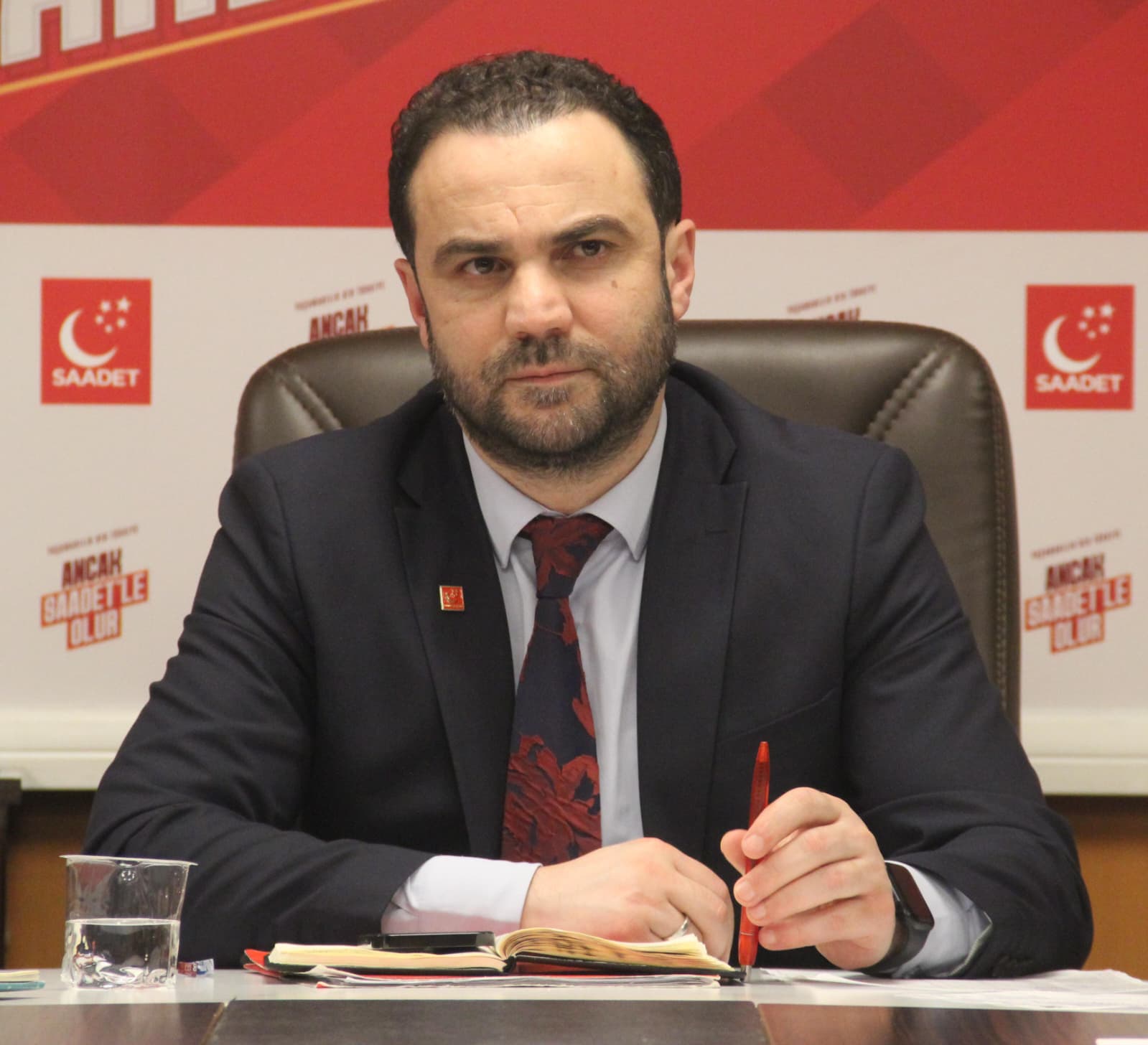 SAADET PARTİSİ TRABZON İL BAŞKANI AHMET MURATOĞLU'NDAN BASIN ÖZGÜRLÜĞÜ ÇIKIŞI: "BASKILARA SON VERİLMELİ!"
