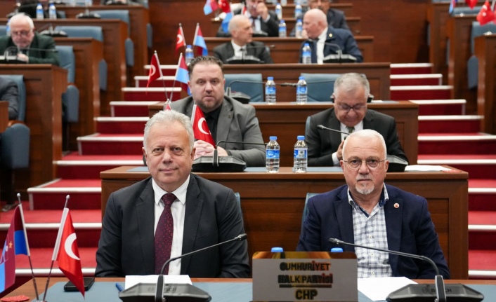 ZORLU: “BÜYÜKŞEHİR YÖNETİMİ, ALINAN BORÇLANMA YETKİLERİYLE İLGİLİ MECLİSE NET BİLGİ VERMELİ”