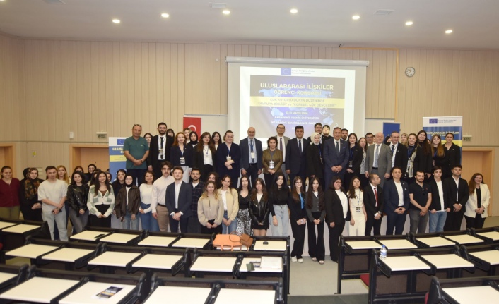 KTÜ'de Avrupa Birliği ve Küresel Güç Dengeleri Kongresi başladı