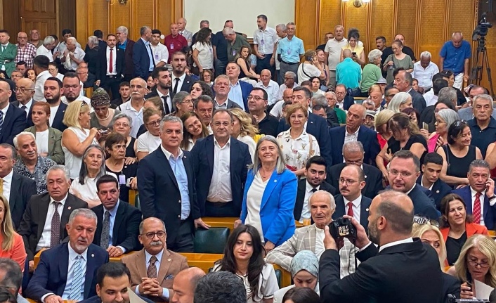 CHP Trabzon İl Örgütü TBMM Grup Toplantısına Katıldı