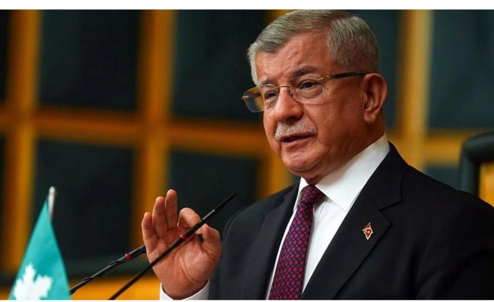 "Türkiye Kapsamlı Bir Zihniyet ve Siyaset Devrimine İhtiyaç Duyuyor"
