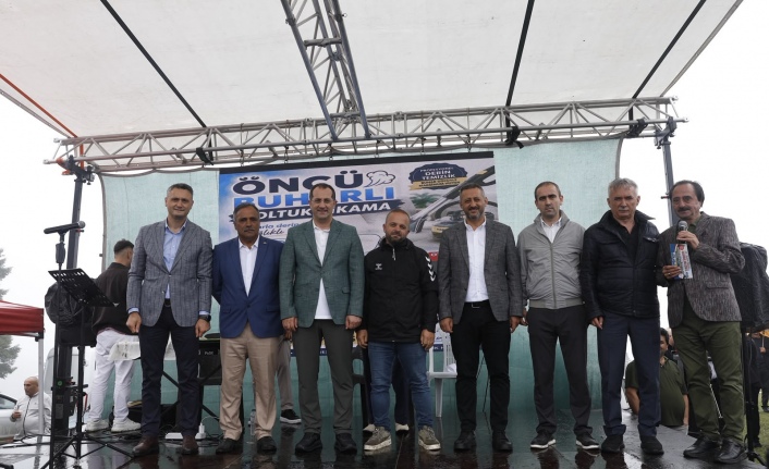 Başkan Ekim, Kayabaşı Karaabdal Yaylası’nda Gelenek Coşkusuna Ortak Oldu