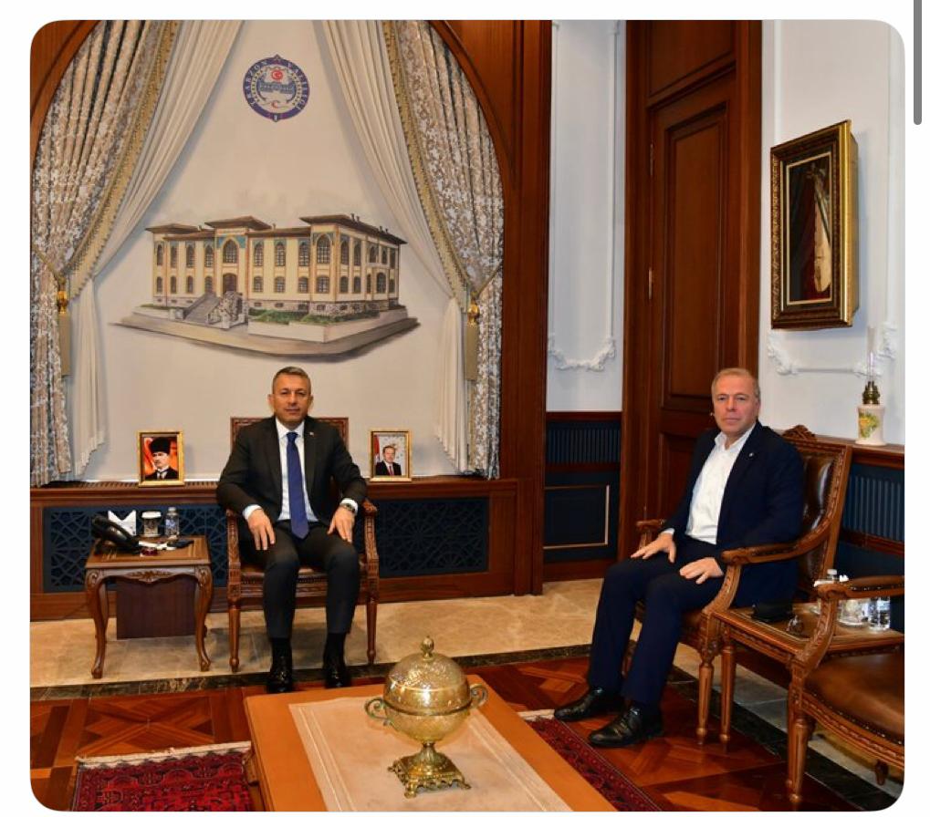 Eski Genel Müdür Yardımcısı Uzun, Vali Şahin’i ziyaret etti