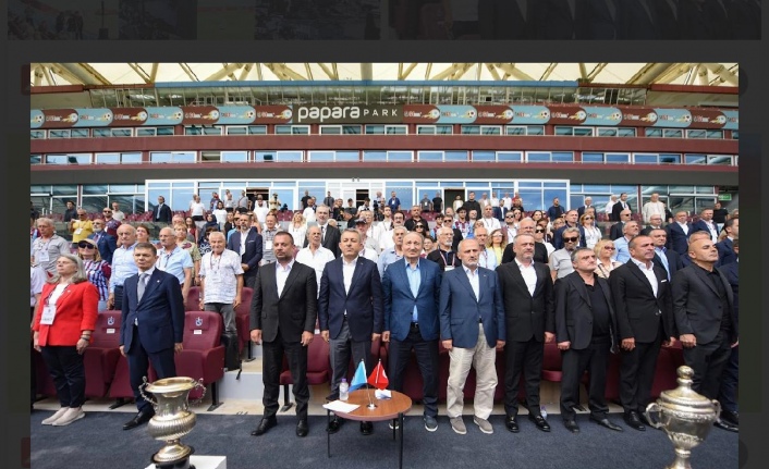 Süper Lig'deki ilk şampiyonluğumuzun 50. Yılı Papara Park'ta kutlandı 