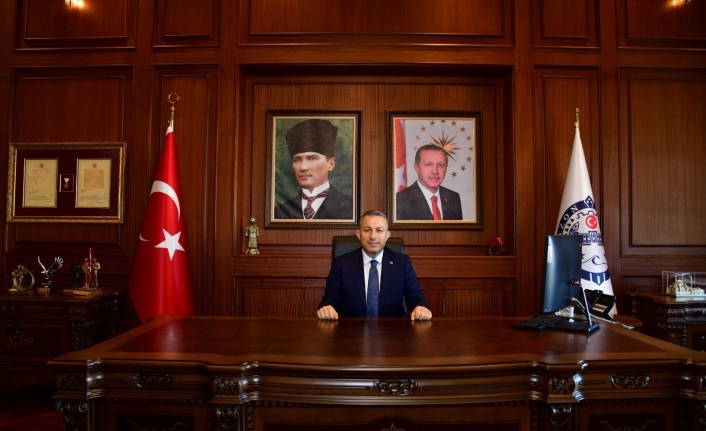 Vali Tahir Şahin’in “19 Eylül Gaziler Günü”  mesajları yayımladı