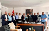 Muhtarlar Çetin İshak’ı Ziyaret Ettiler