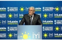 İYİ Genel başkanlığına Musavvat dervişoğlu seçildi.