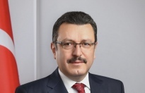 BAŞKAN GENÇ: “KADINLARIMIZ TOPLUMUN EN GÜÇLÜ DEĞERİDİR”