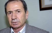 Ünal Erkan Hakk’a yürüdü.