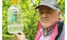 Başkan bekar kokulu tuzak dagitiyoruz.