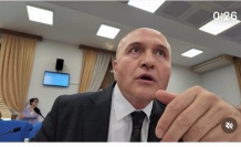 Milletvekili usta sizin emeklilerle zorunuz ne.