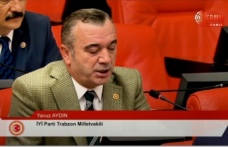 İYİ Parti Trabzon Milletvekili Yavuz Aydın, Araklı’daki Taşönü Katı Atık Tesisi’nde işçilerin maaşlarının ödenmemesiyle ortaya çıkan skandalı TBMM Genel Kurulunda gündeme taşıdı.