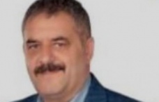 Ak Parti kurucusu Hikmet Yılmaz siz neye hizmet ediyorsunuz .