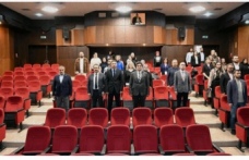 KTÜ’deki çalıştaya katılan olmadı konuşmacılar boş koltuklara konuştular.