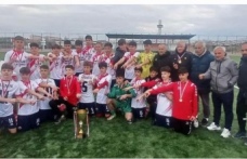 Ortahisar kanuni U 14 şampiyon oldu.