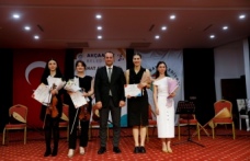 AKÇAABAT BELEDİYESİ SANAT AKADEMİSİ 300 SANATÇIYI MEZUN ETTİ