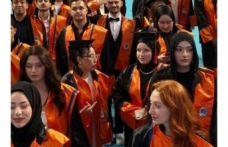 Avrasya Üniversitesi’nin 2025 -2026 Mezunları Törenle Uğurlandı