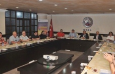 Kaynakçı ve ön muhasebe elemanı kursları için değerlendirme toplantısı yapıldı