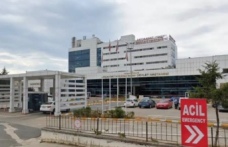 Trabzon'un Düzköy İlçesi Gürgendağ Mahallesi'nde meydana gelen korkunç olayda 1 kişi yaşamını yitirdi, 2 kişi ise yaralandı.