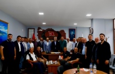 AK Parti Trabzon Milletvekili Yılmaz Büyükaydın, Muhtarlarla İstişarelerini Sürdürüyor