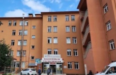 Araklı’da otomobilin çarptığı çocuk ağır yaralı.