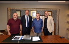 Başkan Çelebi yılmazlar lastik Sanayi’i ziyaret etti