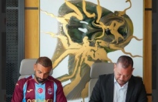 Mohamed Salah, Sözleşmeyi İmzaladı