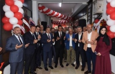 Trabzon Ticaret ve Sanayi Odası Başkanı Erkut Çelebi, İPA Market’in Trabzon’daki 11’inci şubesinin açılış törenine katıldı.