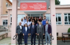 BAŞKAN GENÇ'TEN YAŞLI ÇINARLARA ZİYARET