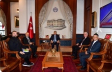AKSA’dan   Vali Şahin’i ziyaret