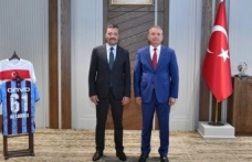 İl Başkanı Hacısalihoğlu il emniyet müdürü Loğoğlunu ziyaret etti.