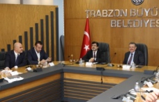 BAŞKAN GENÇ, RAYLI SİSTEMİ GÜN GÜN TAKİP EDİYOR