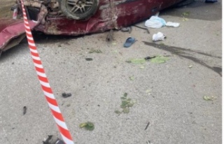 Akçaabatta trafik kazası 2 yaralı