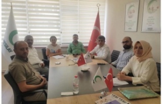 Başkan boz yeşilaycıları trabzon’da topluyor.