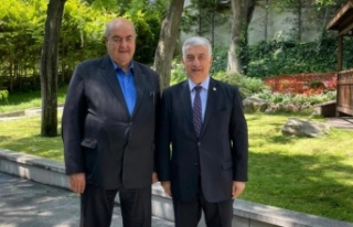 Başkan emiroğlu Milletvekili koçu ziyaret etti.