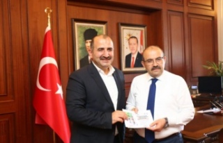 Başkan gürsoy vali ustaoğlu ‘nu santa’ya davet...